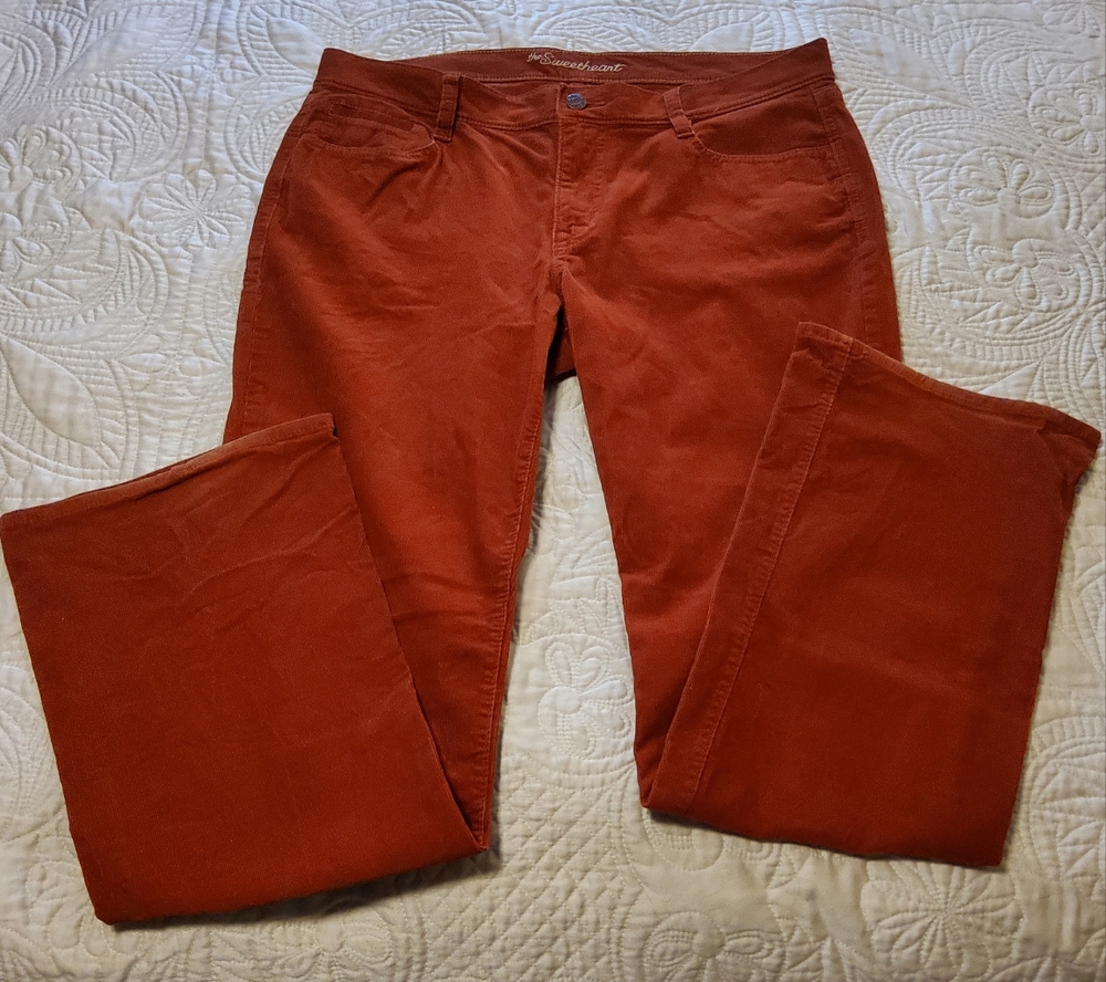 Old Navy "The Sweetheart " Corduroy Jeans - Rust